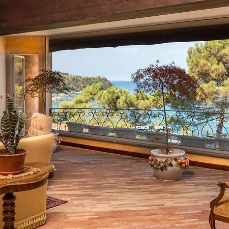Hotel Porto Pirgos Parghelia Extérieur photo