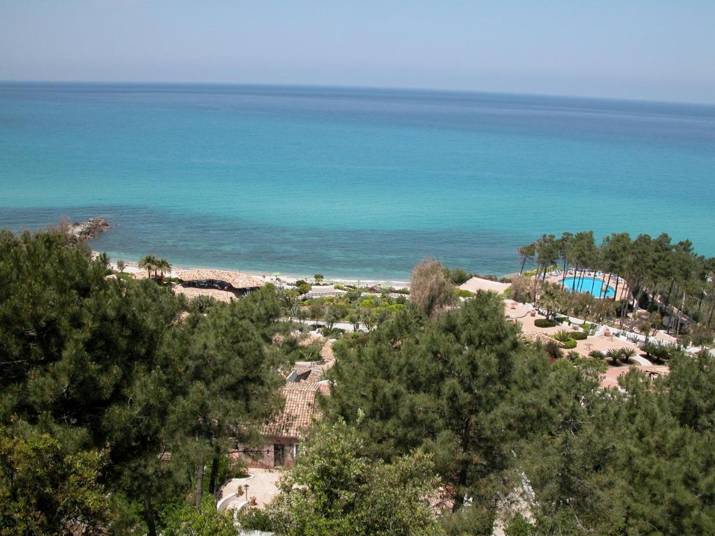 Hotel Porto Pirgos Parghelia Extérieur photo